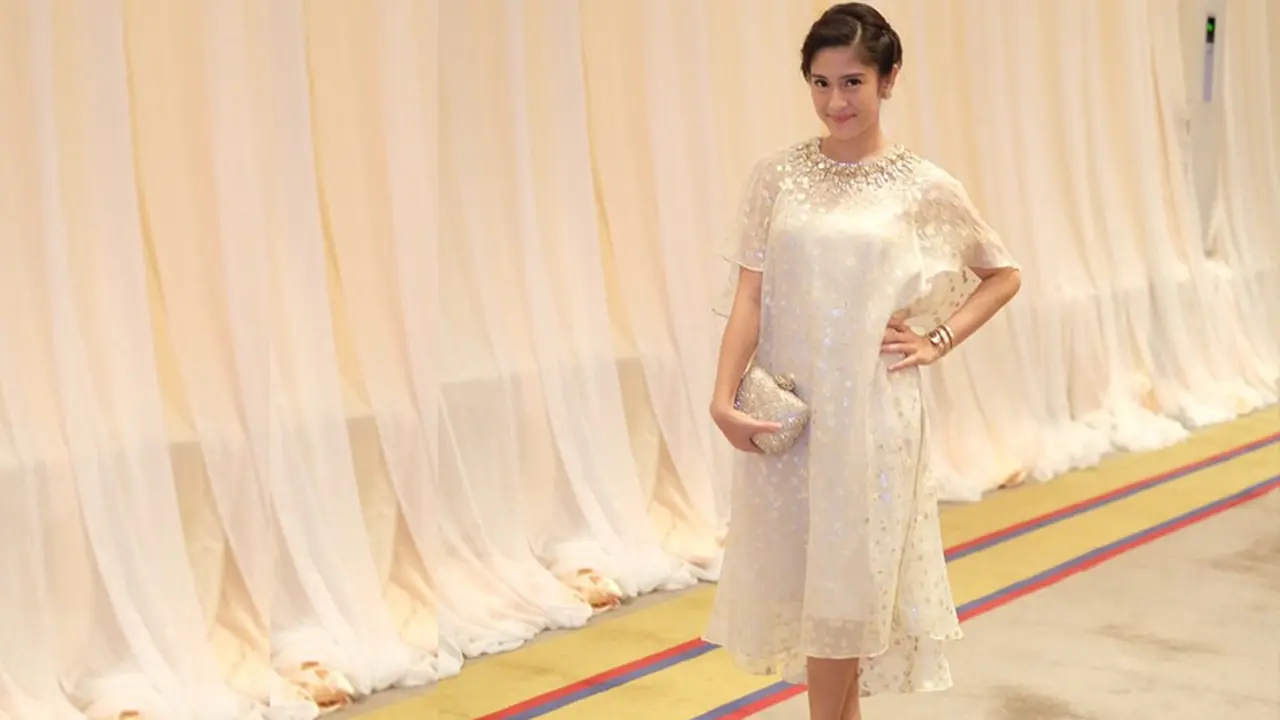 Dian Sastro