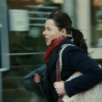 Tokoh Julie dalam film Full Time diperankan Laure Calamy. (Foto: Dok. Novoprod/ KlikFilm)