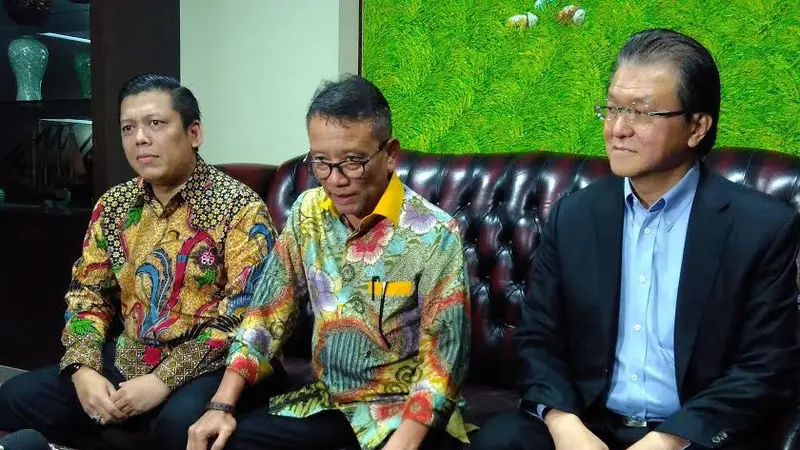 Chairman Sinar Mas Grup Franky Oesman Widjaja menambah deretan pengusaha yang memenuhinya janjinya kepada Presiden Joko Widodo (Jokowi) untuk ikut Program Pengampunan Pajak (tax amnesty). (Liputan6.com/Fiki Ariyanti)