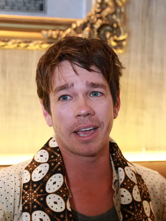 "Jakarta tempat yang bagus, saya sebelumnya ke Tokyo, Seoul, flightnya cukup lama 7 jam, banyak yang bilang saya harus ke Jakarta," kata Nate Ruess di Hard Rock Cafe, Pacific Place, Jakarta Selatan, Jumat (31/7). (Wimbarsana/Bintang.com)