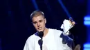 Merasa ucapan dan perkataanya sangat kasar, Justin Bieber langsung minta maaf pada penggemarnya. "Maafkan aku, yang tadi itu jahat," sambungnya. (AFP/Bintang.com)
