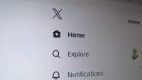 Twitter Resmi Ubah Logo Burung Biru Ikonik ke X di Browser, Aplikasi versi Mobile Belum Berubah. (Liputan6.com/ Yuslianson)