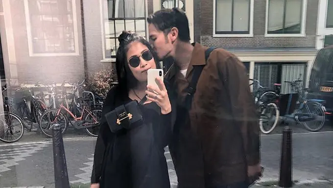 [Fimela] Tarra Budiman - Gya