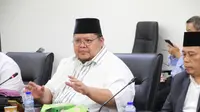 Anggota DPRD DKI Jakarta Komisi B, Ade Suherman, mendorong agar efisiensi anggaran tidak mengurangi kualitas pelayanan transportasi publik bagi masyarakat di Jakarta. (Liputan6.com/Winda Nelfira)