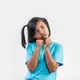 Kebiasaan-kebiasaan kecil di rumah bisa menjadi langkah awal yang efektif untuk melatih kemampuan berpikir kritis anak. [Dok/freepik.com/jcomp]