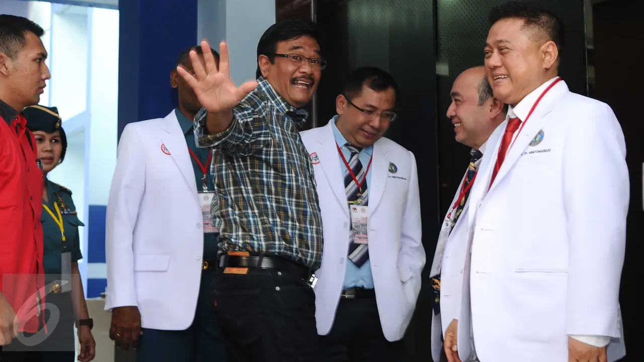 20160924 Kompak Berkemeja Kotak-Kotak, Ahok-Djarot Jalani Tes Kesehatan