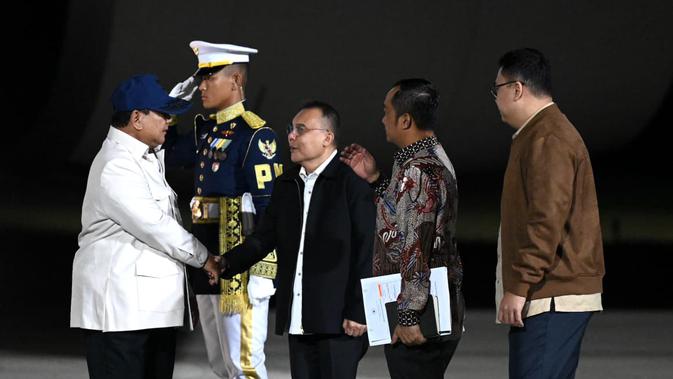 Presiden Prabowo Tiba di Indonesia Usai Kunjungan Singkat ke Australia