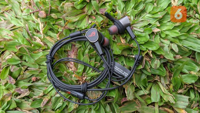 Earphone ROG Cetra II Core. (Liputan6.com/ Yuslianson)