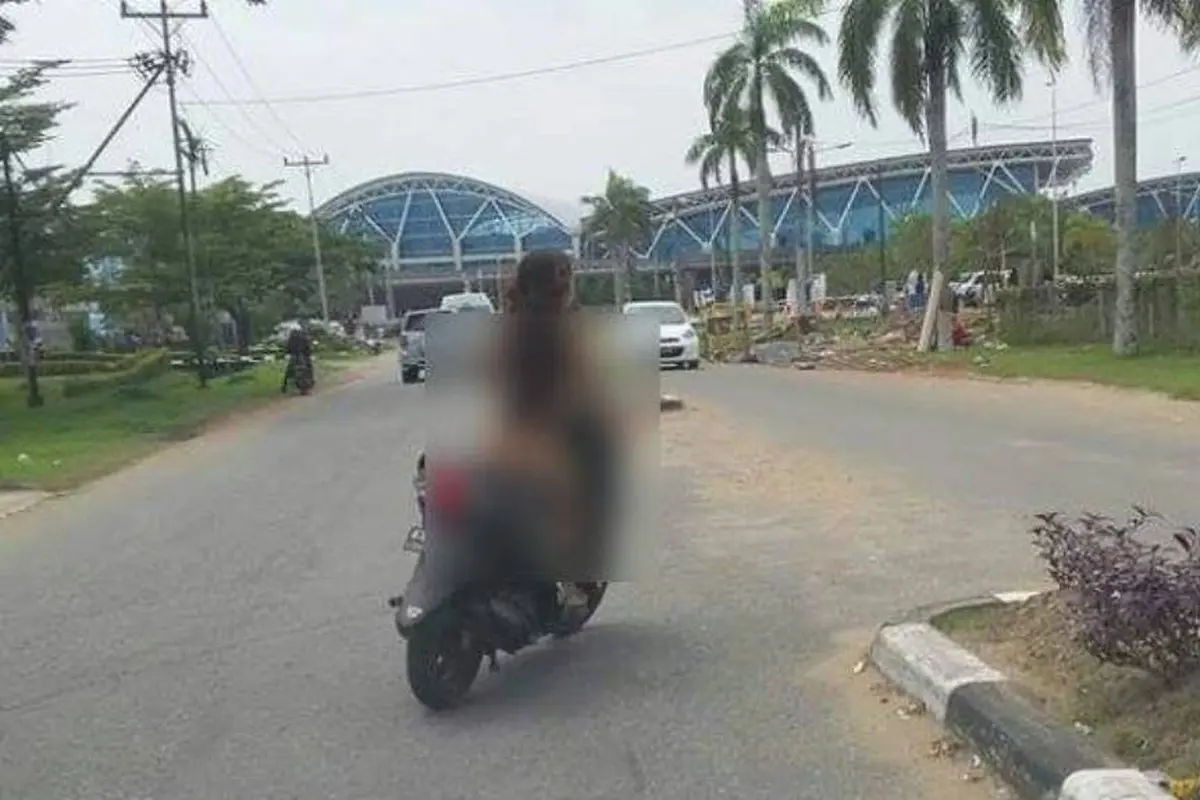 Ini Video Wanita yang Naik Motor Tanpa Busana di Pontianak