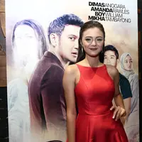 Saat melakukan syuting di Itali, Amanda Rawles ada kejadian lucu dan sedikit merasakan malu. Saat akting mengenakan high heels Manda jadi bahan tertawan oleh sutradaranya. (Galih W. Satria/Bintang.com)