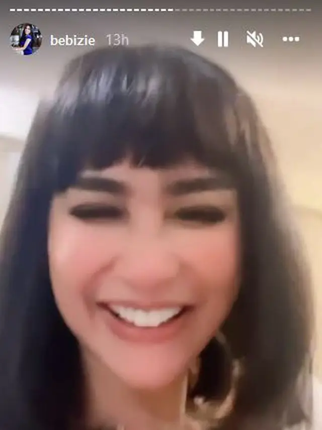6 Potret Bebizie Dandan Mirip Vanessa Angel, Sampai Dipanggil 'Mami' oleh Gala Sky