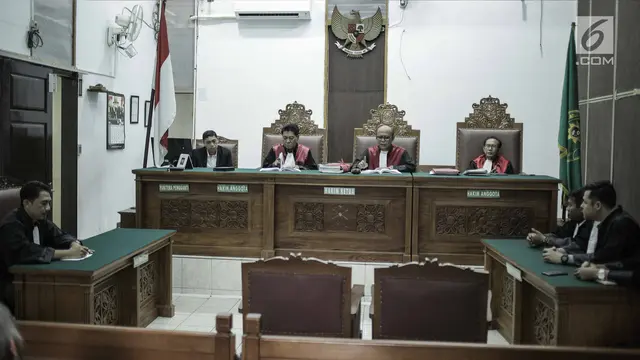Berkas JPU Belum Siap, Sidang Gatot Brajamusti Ditunda