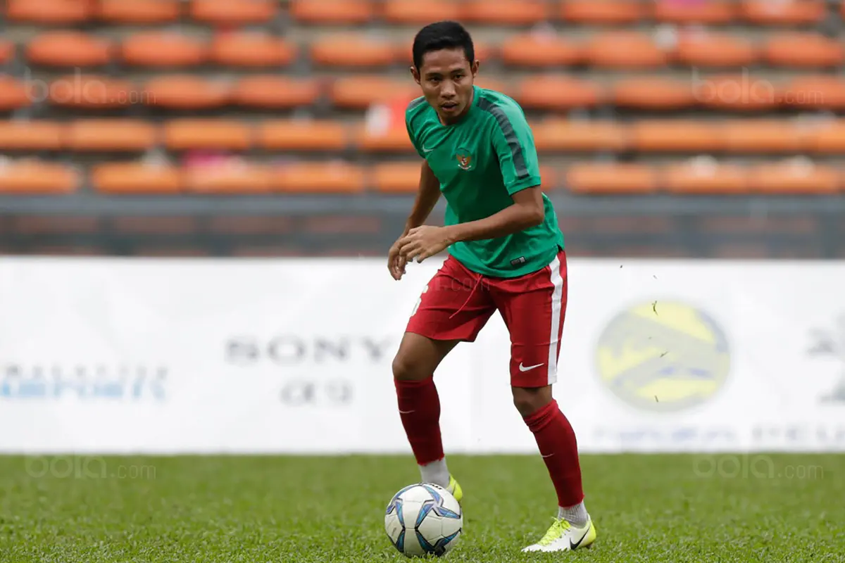 Evan Dimas