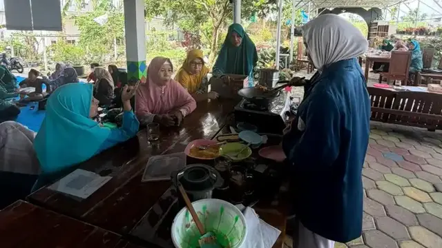 Cegah Stunting, Mahasiswa Jatim Ajak Para Ibu Bikin Nugget dari Ikan Kembung