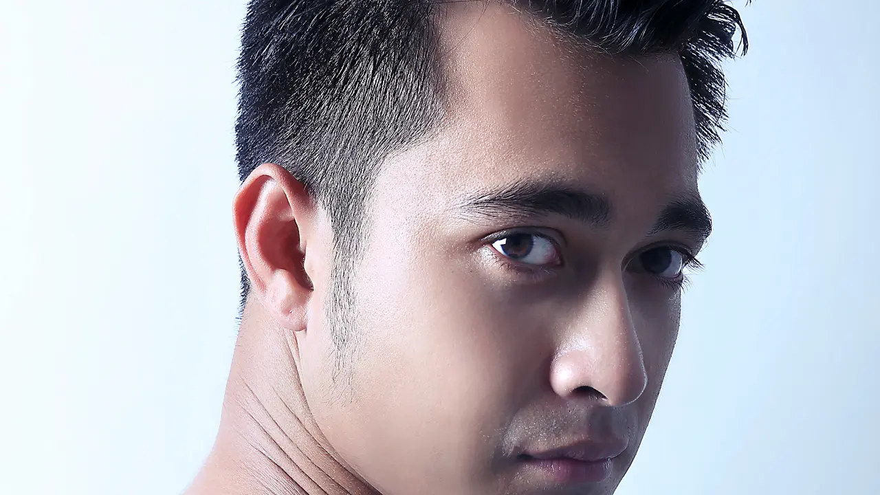 [Bintang] Eza Gionino