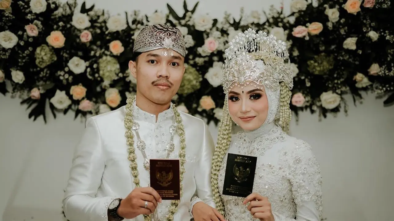 Viral, Pasangan Ini Baru Kenal Sehari Esoknya Diajak Menikah
