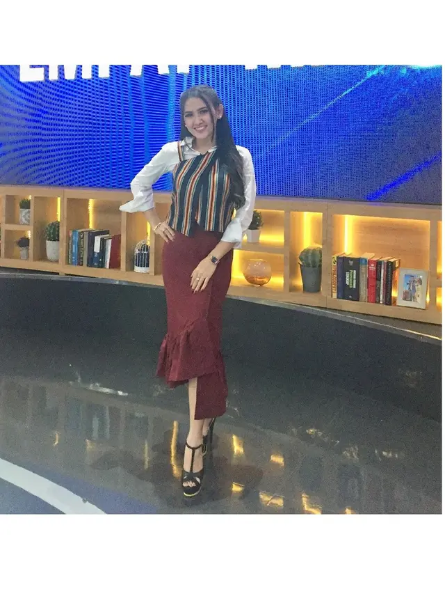 6 Pesona Meggy Diaz, Penyanyi Dangdut yang Dikabarkan Dekat dengan Tukul Arwana