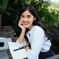 ilustrasi perempuan cantik/theshots.co/Shutterstock