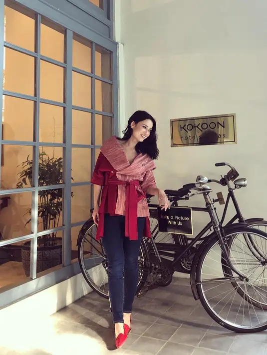 (Instagram/julstelle)