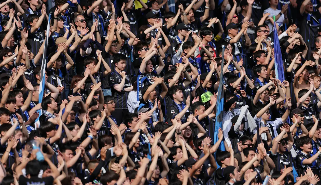 meski memiliki kekuatan bintang dunia, ternyata Saudi Pro League masih kalah dari A-League Australia yang ada di tempat kelima dalam kategori rataan jumlah penonton musim ini. Di atas mereka ada K League 1 Korea Selatan, Indian Super League, dan Chinese Super League. (Dok. J1 League)