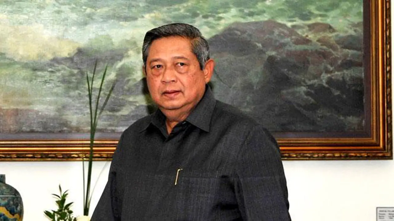 Buka Pesta Seni Bali, SBY Dihadiahi Keris Pusaka