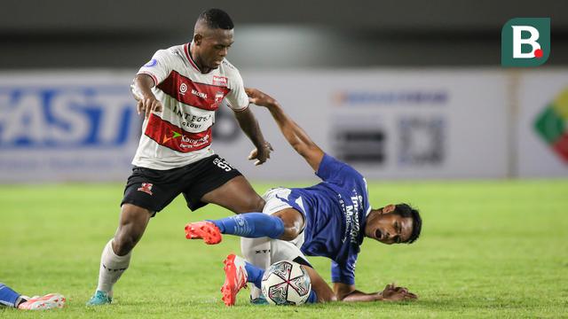 Foto: Jatuh Bangun Persib Bandung Pertahankan Keunggulan dari Madura United di Pekan ke-15 BRI Liga 1