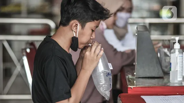 Tes Genose bagi Pendatang di Terminal Kampung Rambutan