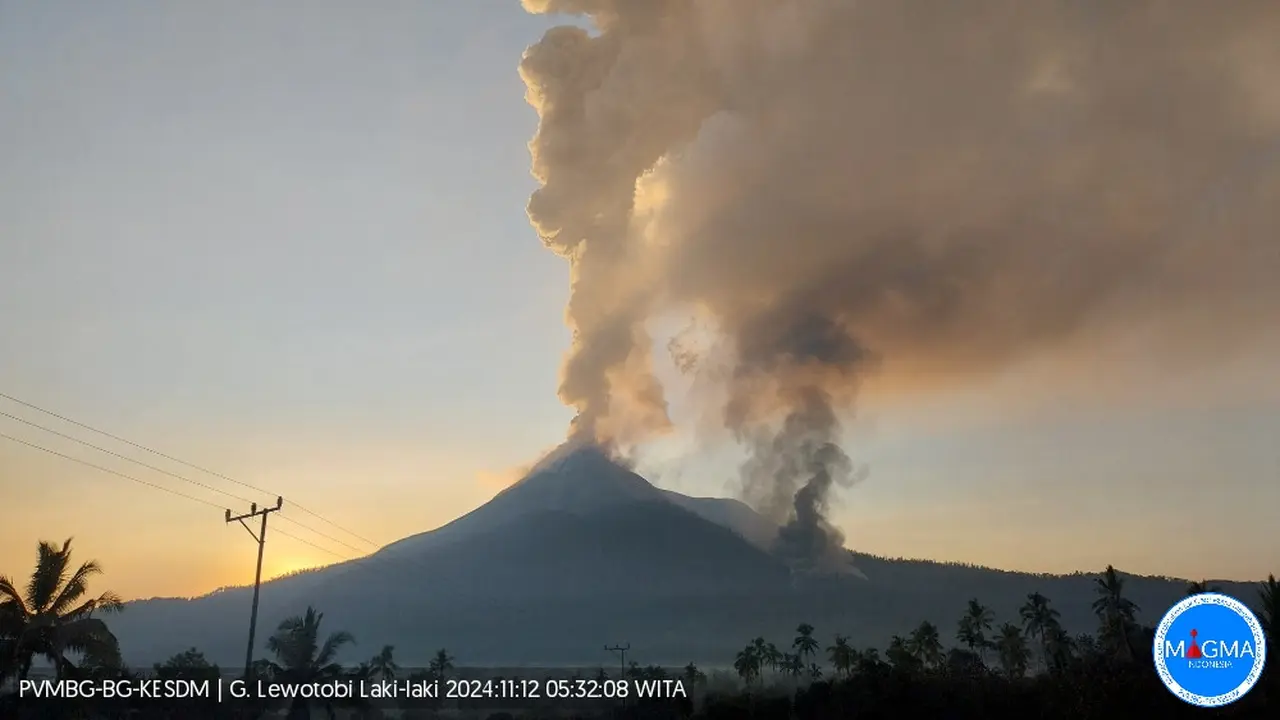Gunung Lewotobi Laki-laki