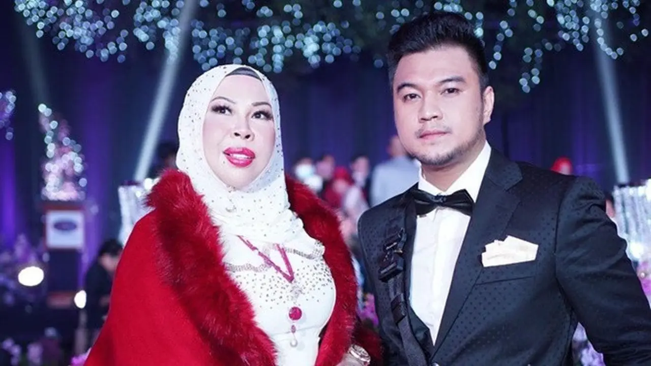 Janda Kaya Raya Nikahi Mantan ART-nya Terpaut Usia 23 Tahun, Ini 6 Potretnya