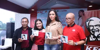 Pesinetron muda Prilly Latuconsina serius menekuni dunia tarik suara, kini Prilly siap luncurkan album perdananya yang bertajuk 'Sahabat Hidup'. (Andy Masela/Bintang.com)