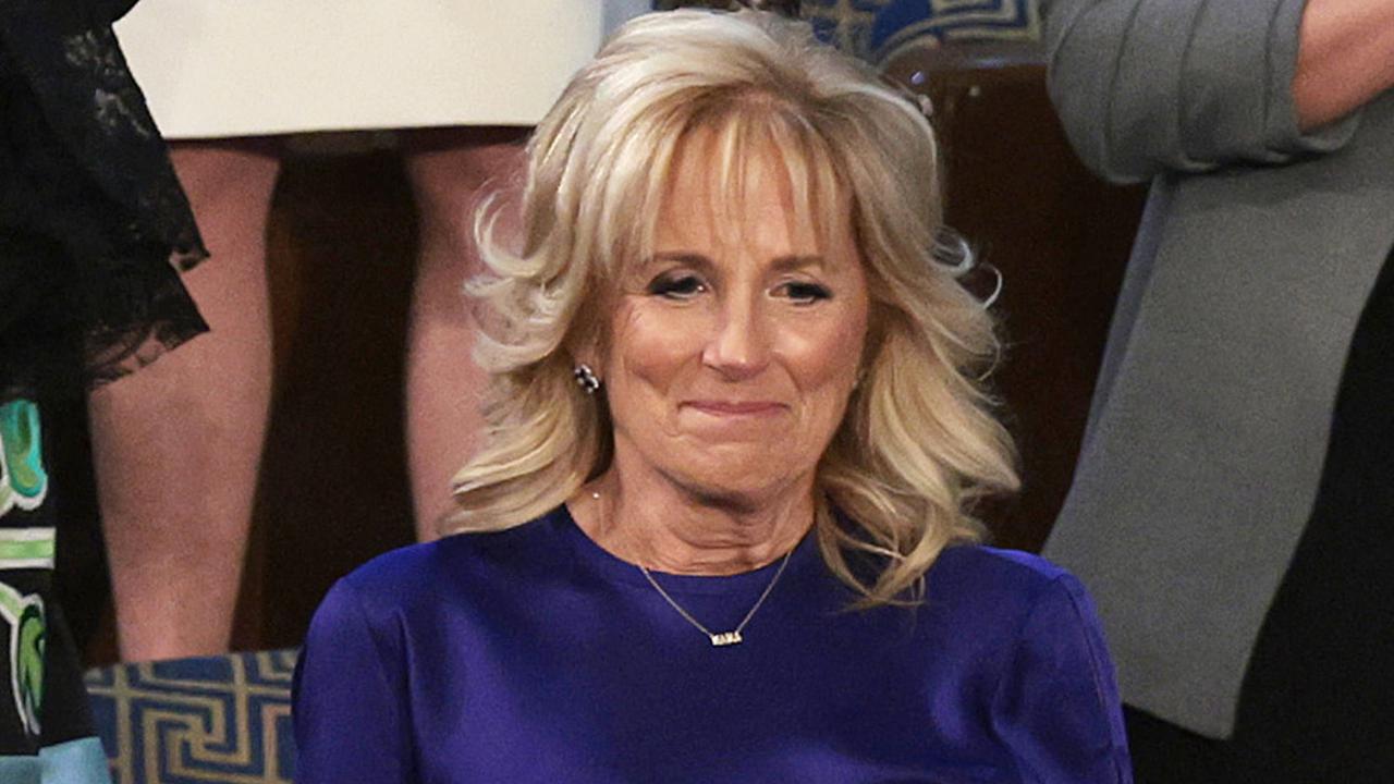 Makna Simbol Bunga Matahari di Lengan Baju Jill Biden untuk Ukraina