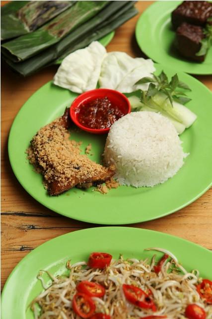Nilamsari Berawal Dari Kebab Kini Sudah Merambah Bisnis Ayam Bebek Dan Social Media News Entertainment Fimela Com