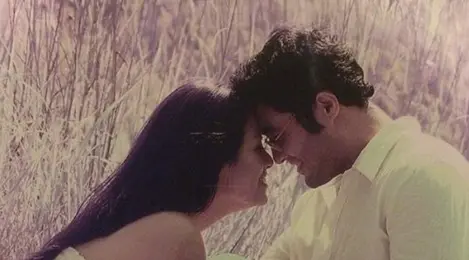 Koralinning jinsiy aloqasi