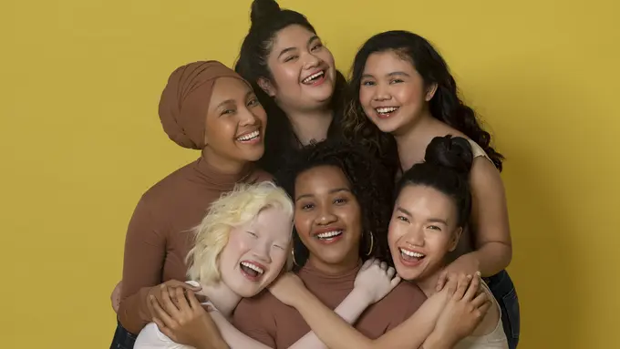 Base Skincare, Personalisasi Produk Skincare Sesuai Kebutuhan Kulit Berbasis Teknologi