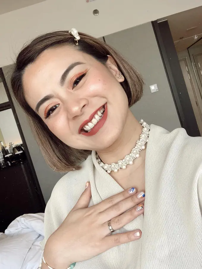 Makeup Andra Alodita