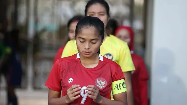 5 Potret Ade Mustika Berseragam Timnas Indonesia, Pemain Arema Woman