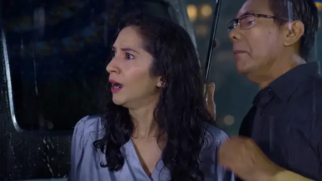 Di Antara Dua Cinta