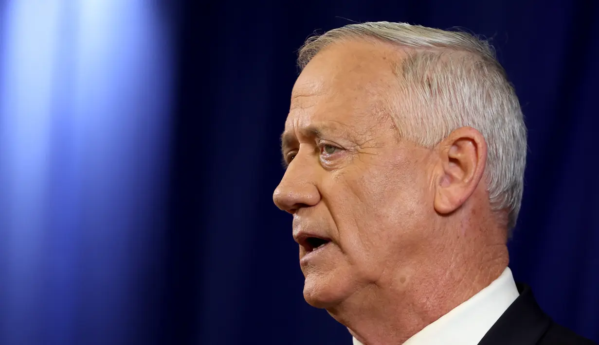 Gantz, mantan panglima militer yang populer, bergabung dengan pemerintahan Netanyahu tak lama setelah serangan Hamas pada 7 Oktober sebagai bentuk persatuan. (JACK GUEZ / AFP)
