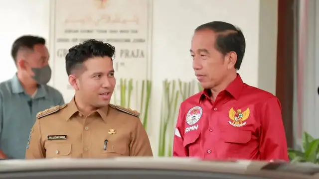 Emil Dardak dan Jokowi. (Foto: Dok. Instagram @emildardak)