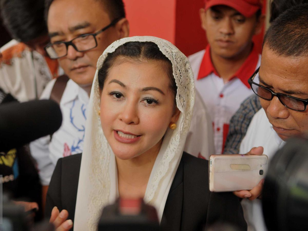 Polisi Akan Jemput Paksa 'Wanita Emas' Terkait Kasus Penipuan ...