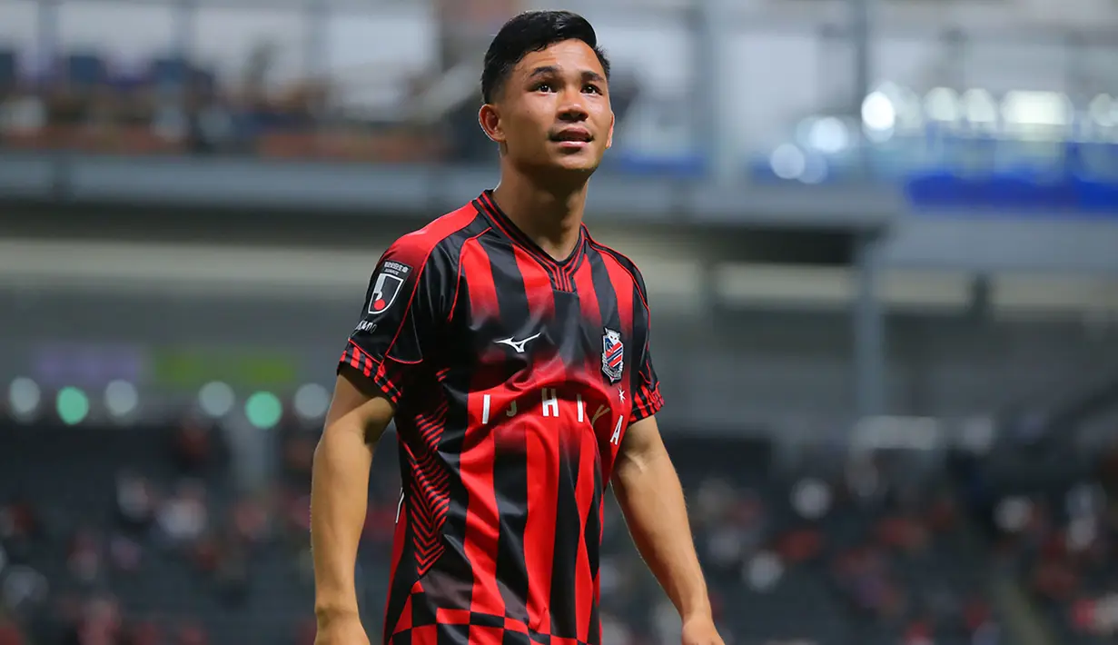 Consadole Sapporo juga memiliki wakil Asia Tenggara di tim mereka musim ini lewat gelandang Timnas Thailand, Supachok Sarachat. Supachok sudah bermain 23 kali di J1 League musim ini, dengan catatan tujuh gol dan satu assist. (J.LEAGUE)