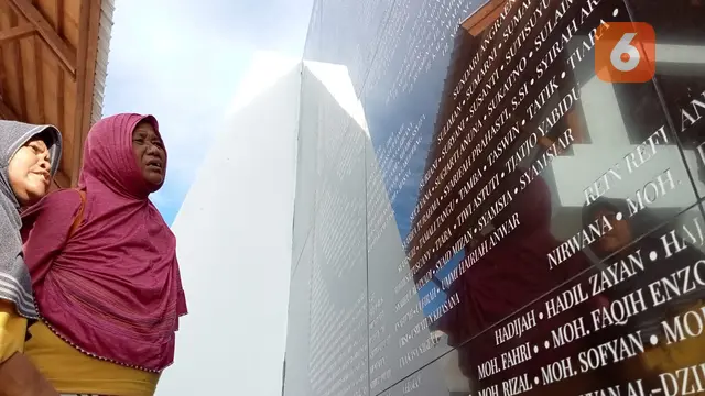 Balaroa Memorial Wall yang berisikan nama korban Gempa Palu