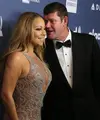 Perpisahan Mariah Carey dan James Packer memang sempat mengejutkan masyarakat. Penyebab baru pun muncul, yaitu dikabarkan bahwa keduanya berpisah lantaran James tak suka dengan kedua anak kembar Mariah. (AFP/Bintang.com)