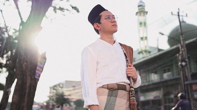 6 Potret Indra Kenz, Crazy Rich yang Kini Jadi Sorotan Warganet