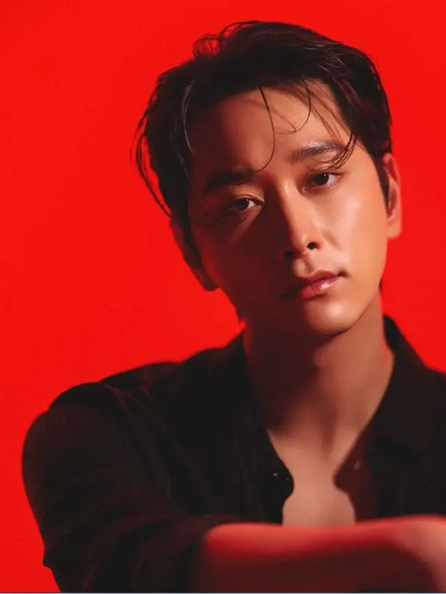 Chansung 2PM (Foto: Instagram/hwang_chan222)