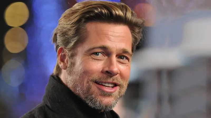 Tampil Lagi di Depan Media, Brad Pitt Terlihat Kurus