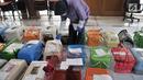 Dokter dari Pusat Pelayanan Kesehatan Hewan dan Peternakan KPKP menyiapkan kucing yang akan dikebiri di Jakarta, Rabu (27/2). Program kebiri kucing jantan ini dalam rangka menekan angka populasi dan mencegah rabies. (Merdeka.com/Iqbal S. Nugroho)