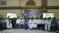 Panitia Tamasya Al Maidah, Senin (17/4/2017). (Liputan6.com/Nanda Perdana Putra)