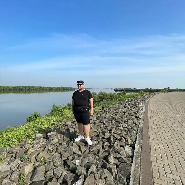 Turun Berat Badan Hingga 12 Kg, Ini 6 Potret Terbaru Ivan Gunawan. (Sumber: Instagram/ivan_gunawan)