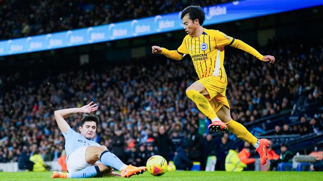 Foto: Kaoru Mitoma Mimpi Buruk Manchester City, Skuad Guardiola Kembali Gagal Raih Kemenangan di Liga Inggris
